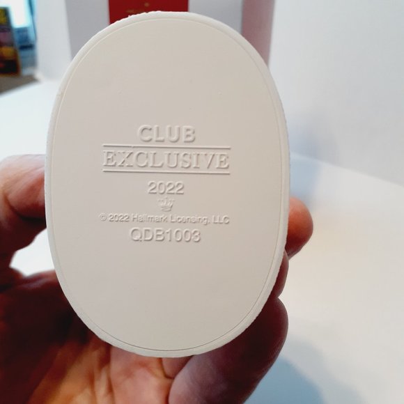 Hallmark Polar Bear Santa Keepsake Ornament Club KOC 2022 Member Exclusive Sound - Picture 9 of 9